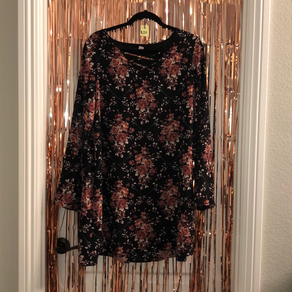 Black dress with print